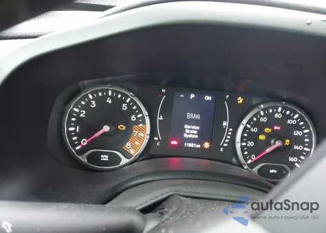 2023 Jeep Renegade Latitude 4X4 z USA, uszkodzony, nr VIN ZACNJDB18PPP62252